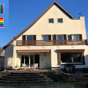 Privatunterkunft Gästehaus Burkhardt, Düsseldorf