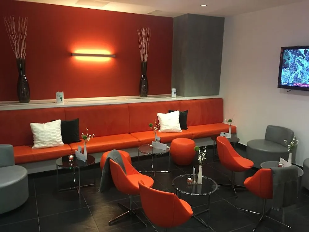 **** Hotel Wyndham Garden Duesseldorf City Centre Koenigsallee Germany